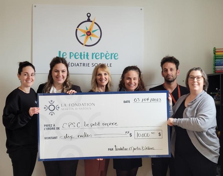 Réception d'un don de 10 000$ de la part de C.P.S.C Le petit repère
